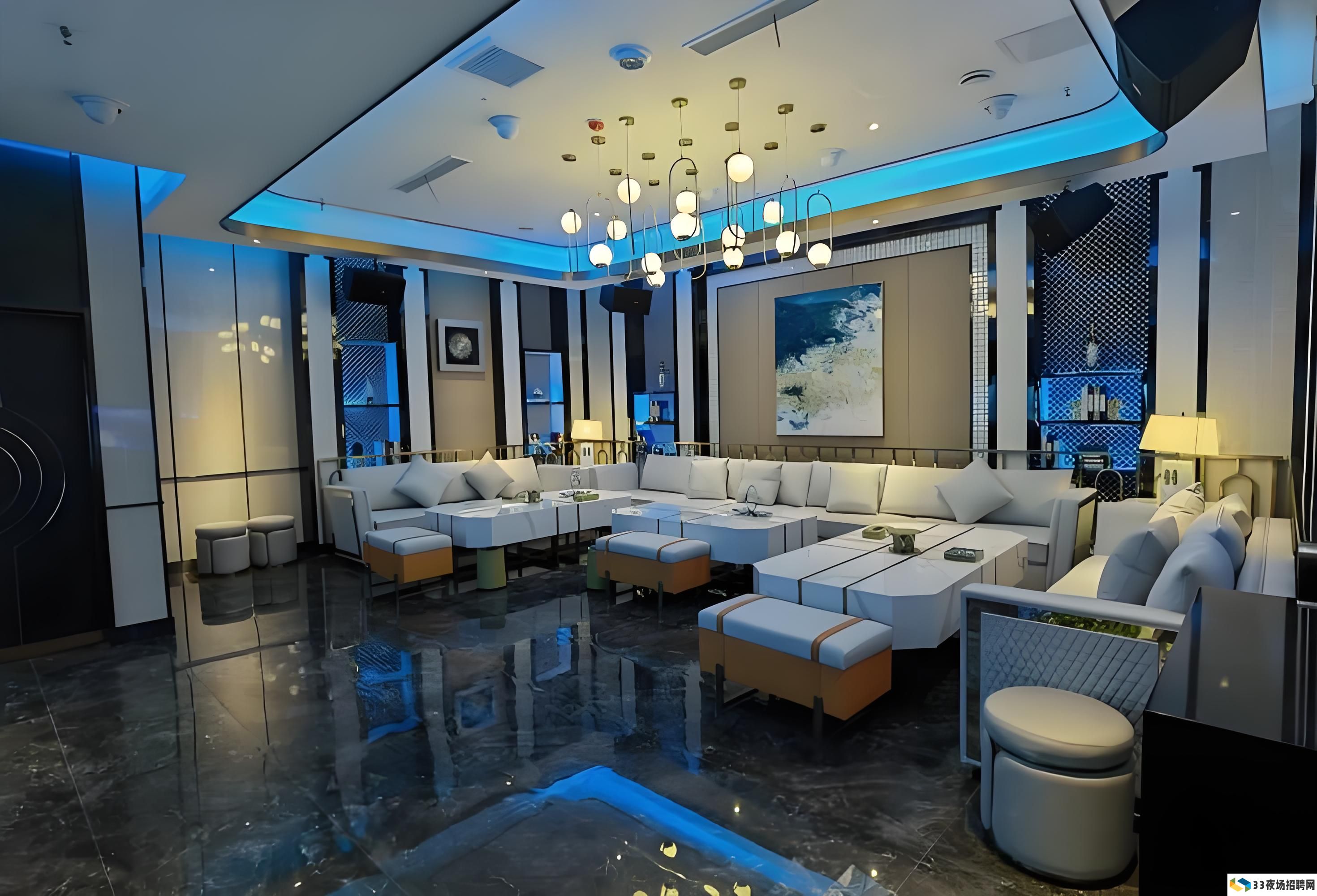 揭秘厦门莲花路口本地人常去的热门KTV与酒吧